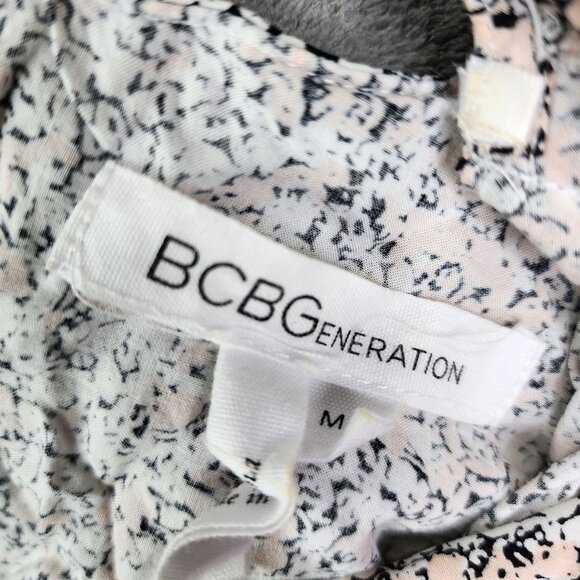 Women's BCBG Generation Halter Neck Pink & White Romper 2" Inseam Size M - Picture 5 of 13